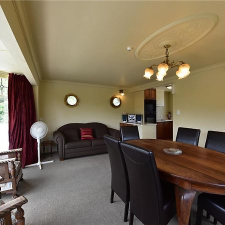 وايتومو كيفز Woodlyn Park Motel المظهر الخارجي الصورة