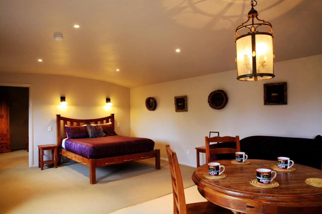 وايتومو كيفز Woodlyn Park Motel المظهر الخارجي الصورة